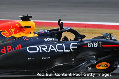 De engine cover van Red Bull is ook aangepakt.