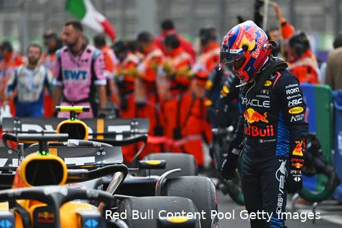 sergio perez rb20 redbullracing gp mexico 2024