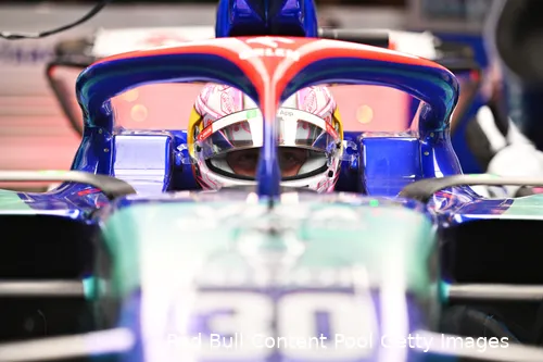 liam lawson visa cash app rb vcarb livery las vegas 12 1 cockpit