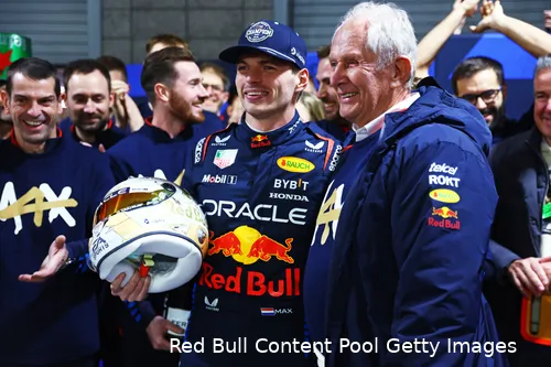 max verstappen 2024 wereldkampioen las vegas helm 1 helmut marko 2