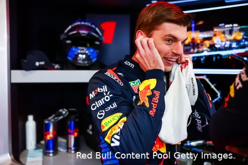 max verstappen las vegas red bull racing 12