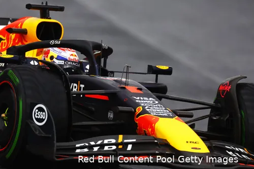 Verstappen rit van P17 naar P1 in Brazilië is een race die niemand snel zal vergeten.