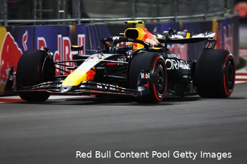 <i>Red Bull heeft minder achtervleugel nodig volgens Marko.</i>