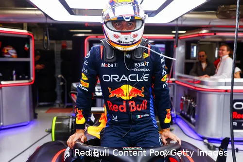 Red Bull moet eerst een beslissing nemen over Pérez.