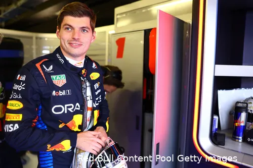 max verstappen blij abu dhabi 2024 12