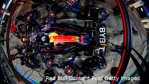 Een goede pitstop wordt zeker gewaardeerd door de coureur.