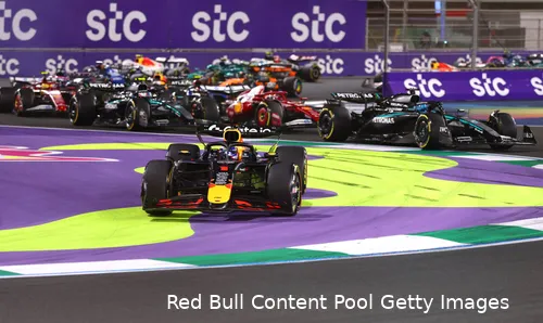 red bull racing max verstappen mercedes andrea kimi antonelli george russell ferrari lewis hamilton charles leclerc gp saoedi arabie 2025 zondag