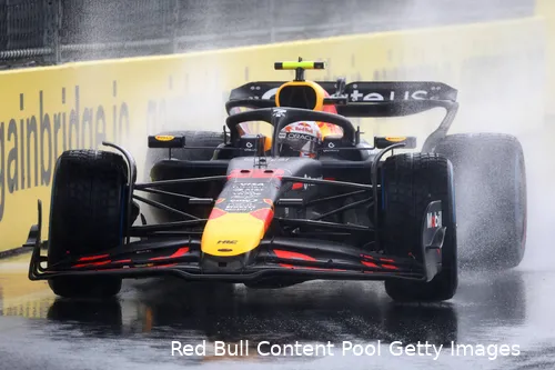 Tsunoda pakte vanwege uitvallende en bestrafte coureurs de zesde plek in de sprintrace.