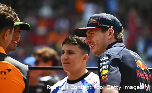 isack hadjar visa cash app racing bulls gp spanje 2025 zondag max verstappen red bull racing