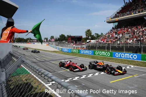 max verstappen 2025 spanje race red bull racing charles leclerc