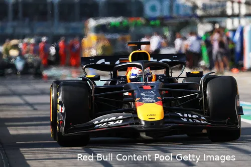 <i>Slaat Verstappen toe?</i>