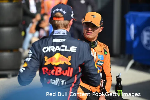 max-verstappen-red-bull-racing-lando-norris-mclaren-gp-nederland-2025-zaterdag-2