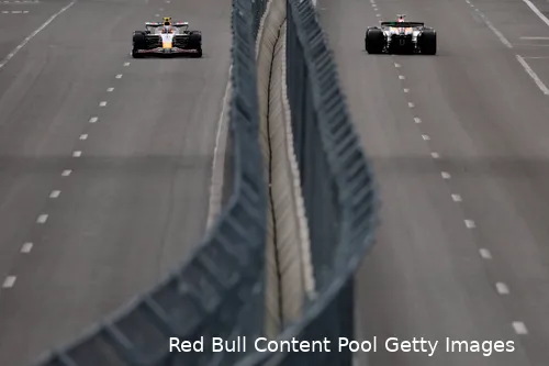 liam-lawson-isack-hadjar-Racing-Bulls-vrijdag-bakoe-azerbeidzjan-2025