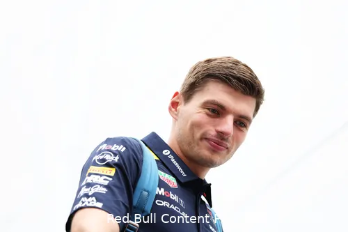 max-verstappen-mediadag-red-bull-racing-bakoe