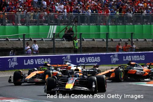 max-verstappen-red-bull-racing-ferrari-charles-leclerc-mclaren-oscar-piastri-lando-norris-gp-italie-2025-zondag-2