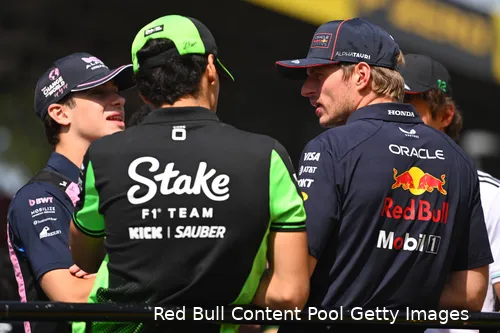 max-verstappen-red-bull-racing-gp-italie-2025-zondag-gabriel-bortoleto-franco-colapinto