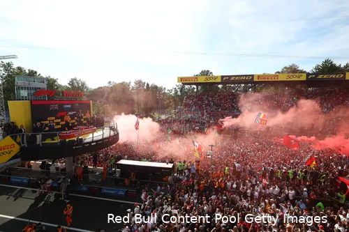 max-verstappen-red-bull-racing-lando-norris-oscar-piastri-mclaren-gp-italie-2025-zondag-podium-monza-8