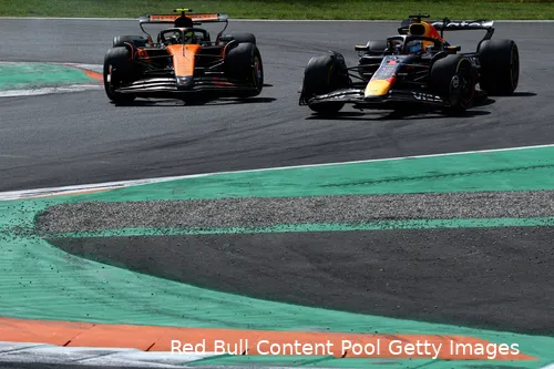 max-verstappen-red-bull-racing-mclaren-lando-norris-gp-italie-2025-zondag-2