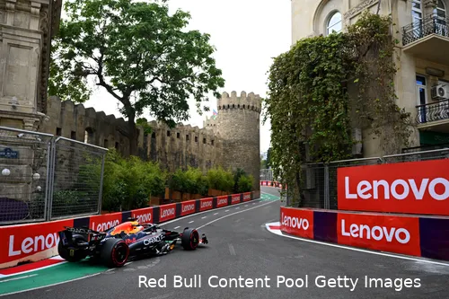 max-verstappen-red-bull-racing-vrijdag-bakoe-azerbeidzjan-2025