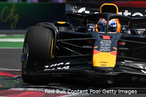 max-verstappen-red-bull-racing-gp-2025-zaterdag-10