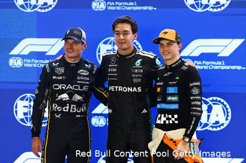 max-verstappen-red-bull-racing-gp-singapore-2025-zaterdag-george-russell-mercedes-oscar-piastri-mclaren