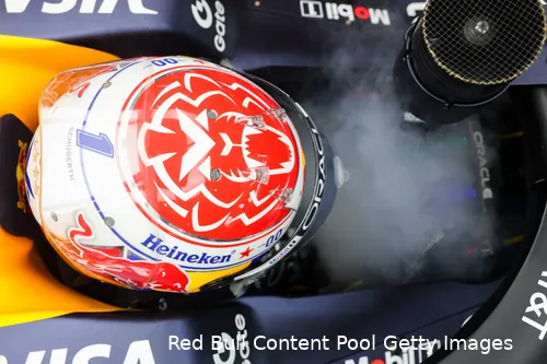 max-verstappen-red-bull-racing-vrijdag-singapore-2025
