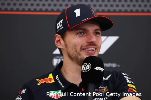 max-verstappen-red-bull-racing-gp-abu-dhabi-2025-zondag-13