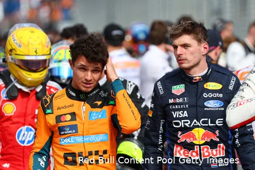 red-bull-racing-max-verstappen-gp-australie-zondag-2026-lewis-hamilton-ferrari-mclaren-lando-norris