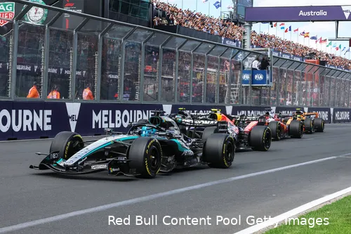 red-bull-racing-max-verstappen-gp-australie-zondag-2026-mercedes-george-russell