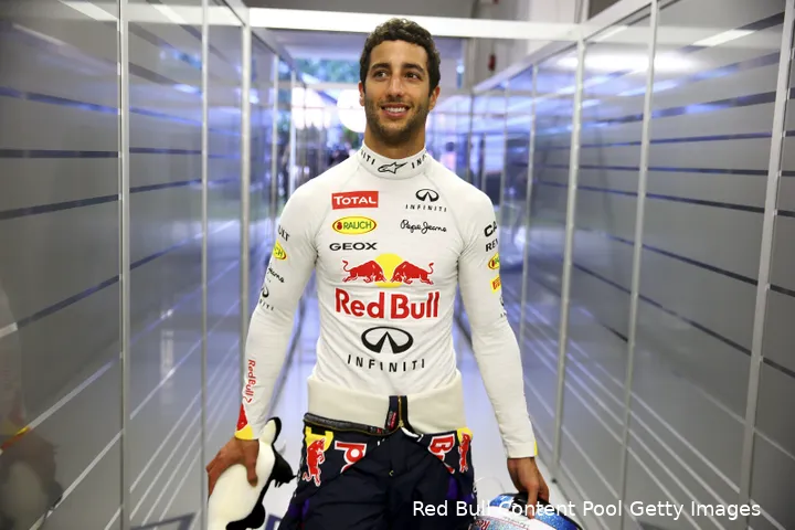 Daniel Ricciardo voorafgaand aan de Grand Prix van Singapore in 2014. (Foto: Red Bull Content Pool/Getty Images)