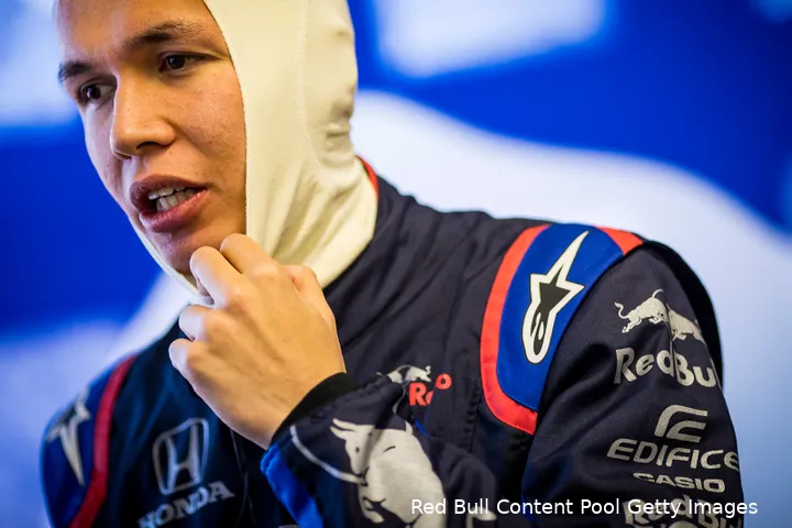 Alexander Albon in zijn Toro Rosso-raceoverall. (Foto: Red Bull Content Pool/Getty Images)