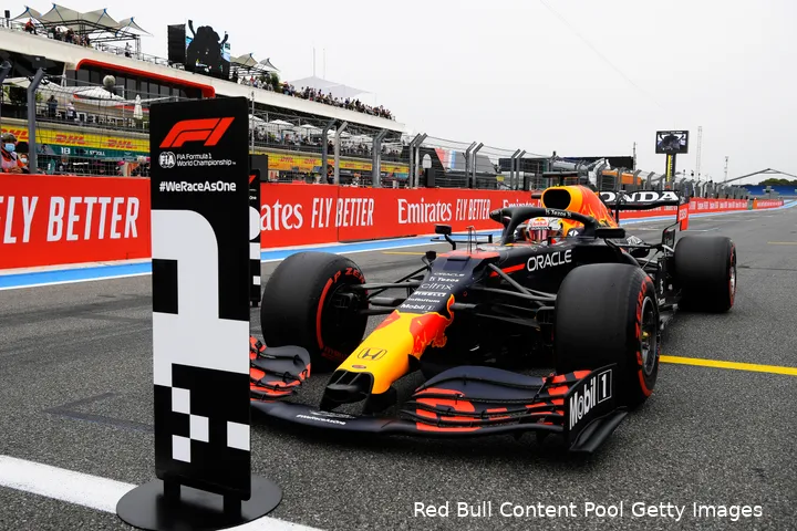 Verstappen en Red Bull wonnen het strategische schaakspel in Frankrijk in 2021.