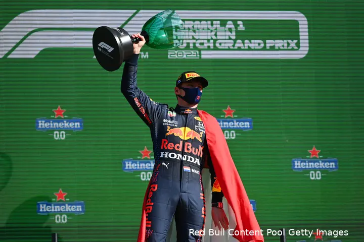 verstappen redbull podium zandvoort 55