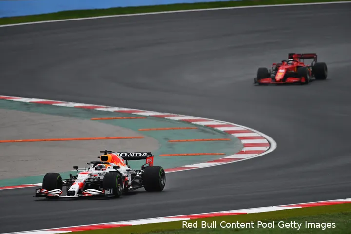 max verstappen rb16b red bull turkije