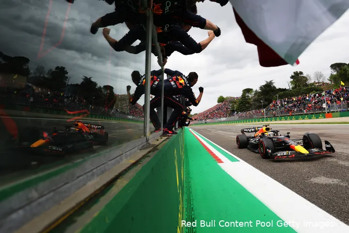 <i>Het eerste sprintraceweekend verliep uitstekend voor Max Verstappen en Red Bull Racing. (Foto: Red Bull Content Pool)</i>