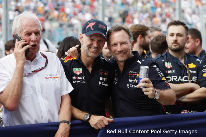 De Red Bull-kern waarvan er nog een man zijn koffers al heeft gepakt.