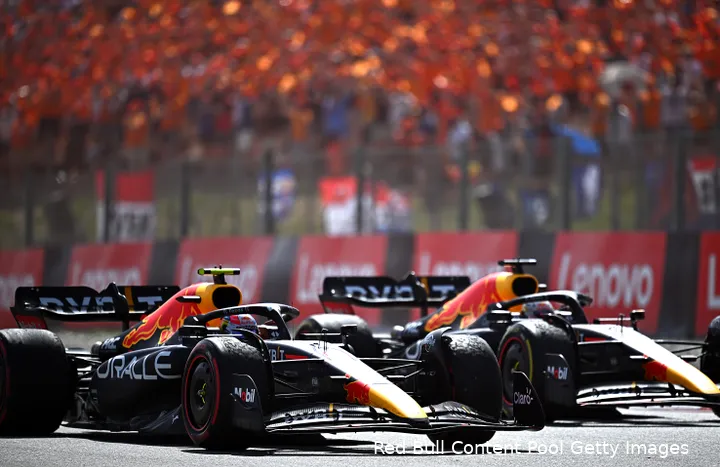 <i>Vorig jaar won Verstappen in Spanje voor veel Nederlandse fans, een beeld dat we ook dit weekend weer kunnen gaan zien.</i>