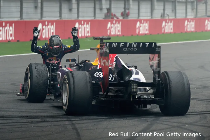 sebastian vettel rb9 red bull racing f1 gp india 2013