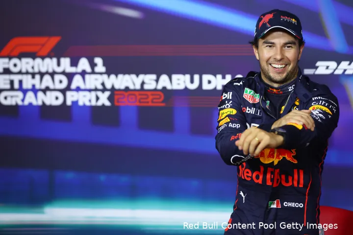 Sergio
Pérez na afloop van de kwalificatie voor de Grand Prix van Abu Dhabi 2022 op het Yas
Marina Circuit (Foto: Red Bull Content Pool / Getty Images)