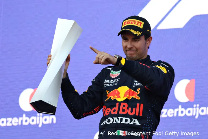 Na het winnen van Azerbeidzjan 2021 kreeg Pérez de bijnaam 'king of the streets'. (Foto: Red Bull Content Pool/Getty Images)