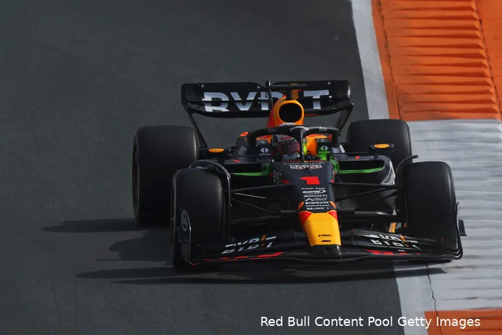 Verstappen kan voor het einde van het seizoen zijn derde titel al pakken. (Foto: Red Bull Content Pool/Getty Images)