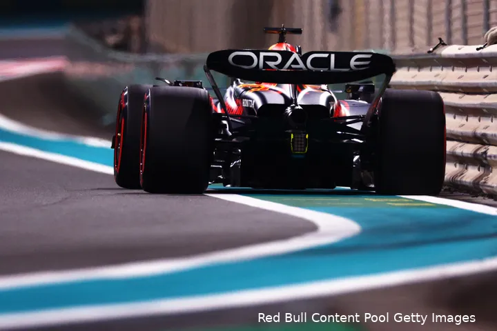 max verstappen abu dhabi red bull racing rb19 1