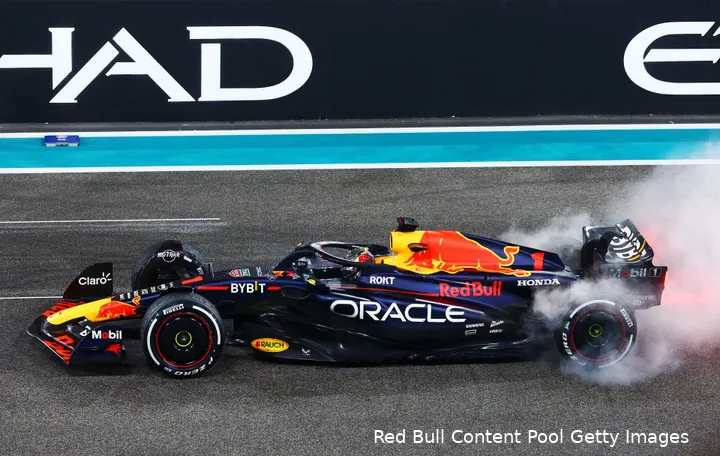 max verstappen redbullracing abudhabi