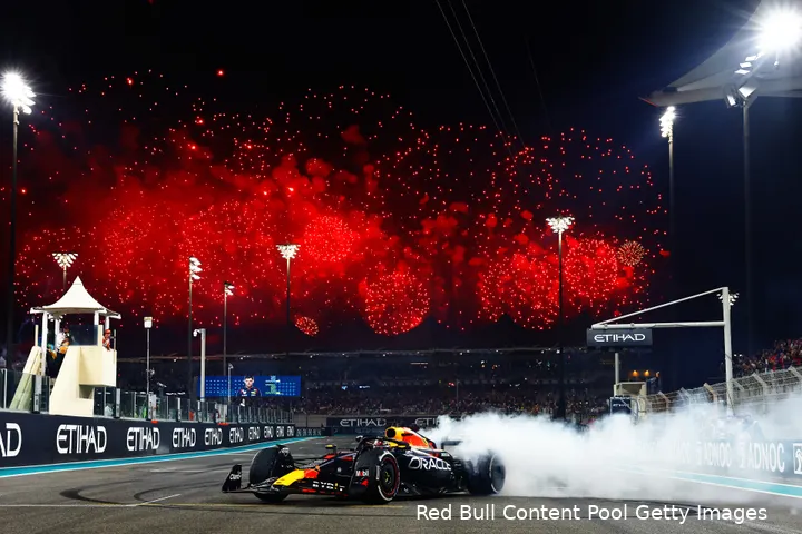 max verstappen redbullracing abudhabi