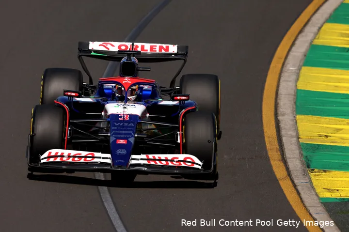 Bij het team van RB hebben ze sinds Jeddah gewerkt aan een nieuwe achtervleugel. (Foto: Red Bull Content Pool/Getty Images)