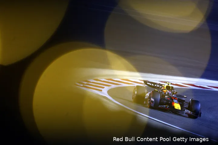 Pérez gaat wel naar voren rijden tijdens de hoofdrace in Bahrein, denken beide Viaplay-analisten (Foto: Red Bull Content Pool Getty Images)<br>