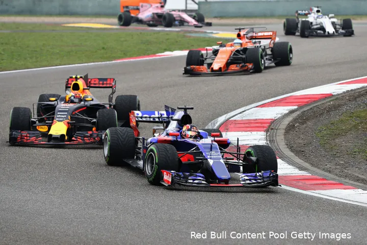 china 2017 max verstappen regen