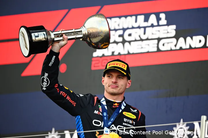 max verstappen redbullracing zege japan2024