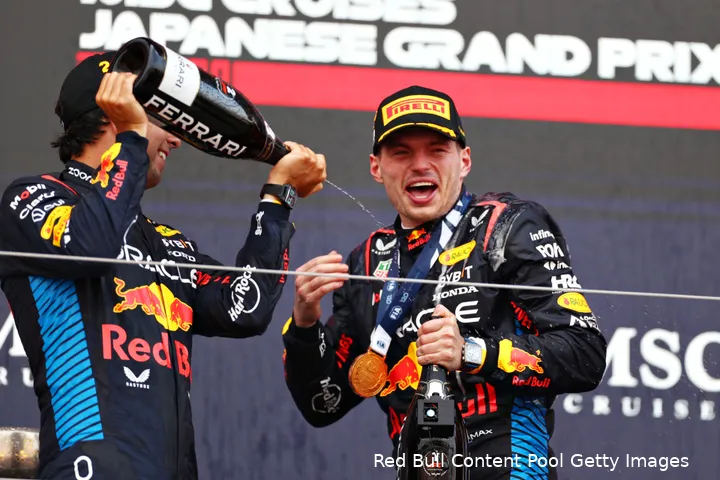 max verstappen sergio perez race gpjapan