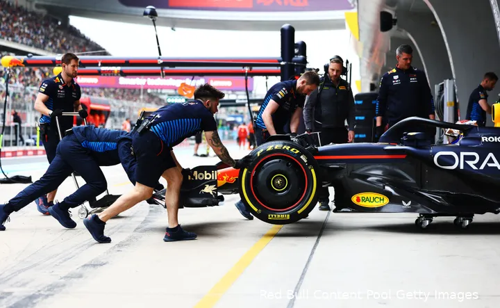 <i>Verstappen startte op gebruikte mediumbanden.</i>